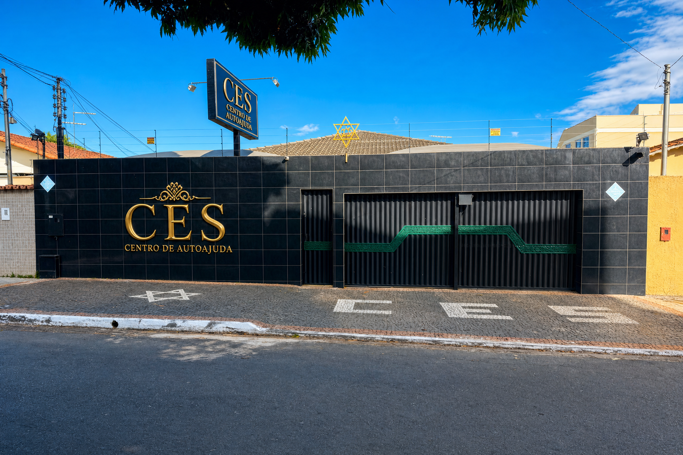 Fachada CES